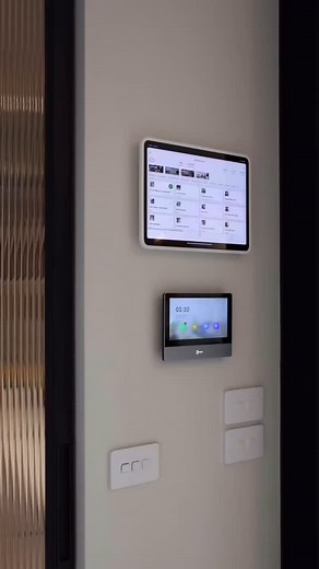 Step into smart living with the Clipsal Wiser Smart Home system! Control lighting, blinds, and more with just a tap or voice command. 💡📱 Installed by @keyelectricalgroup in this stunning new build, it’s all about convenience, comfort, and energy efficiency. Make your home smarter today. | Clipsal Home