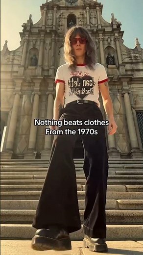 THIS 70s outfit beats them all?