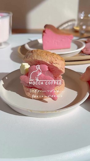 桜スイーツが楽しめる淡色カフェ