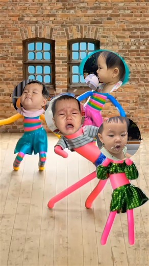 Em bé nhảy với khuôn mặt đầy cơm siêu dễ thương Baby dance so cute #nhacomin #cute #baby #funny