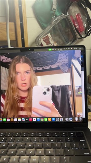 I just learned that the computer camera auto adjusts so I made this #fyp #RAYE #audio #trend #relatable