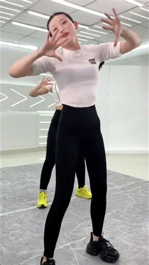 DANCE WORKOUT TO LOSE BELLY FAT AT HOME