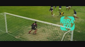 193K views · 1.1K reactions | Seria Pelé a única unanimidade no futebol?! Assista hoje, às 22h, ao filme "Pelé - O Nascimento de Uma Lenda" e conheça a trajetória do jogador que aos 17 anos trouxe uma Copa do Mundo pro Brasil. | Canal Brasil | Facebook