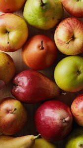 Sweet and delicious - local pears are loaded with fibre and flavour 🍐 Most popular pear varieties grown in WA include Packham and Williams with some of the new varieties like Buerre Bosc, Corrella and Josephine increasing in production. #BuyWestEatBest | Buy West Eat Best