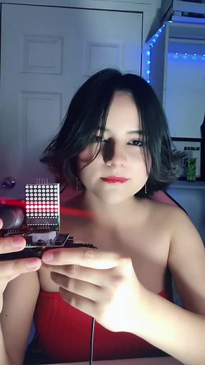 Construcción de Consola de Juegos 'La Culebrita' con Arduino