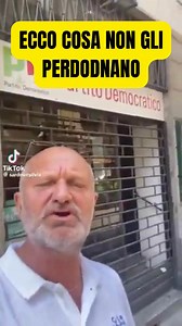 Se li perculi sei faSSista | Capra News