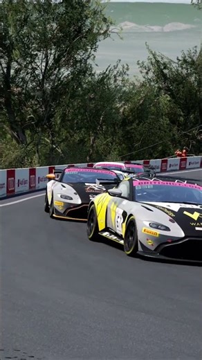 WHY Is The Lamborghini Huracan GT3 EVO2 So Fast? Secret REVEALED