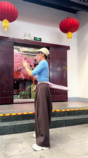 Hula Hoop Workout: The Ultimate Waist Slimming Secret