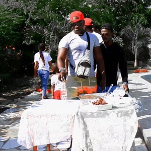 Help everyone you can God will help you | MR WESLY