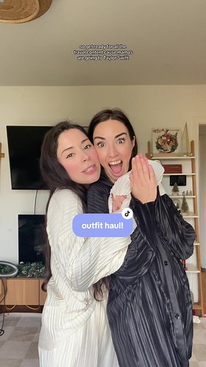 Packing up for Toronto!! (TAYronto! 🪩✨) Use oir code allieandsam_12 for 12% off @@Commense 😍!