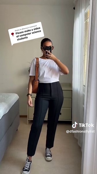 The fashion stylist on TikTok
