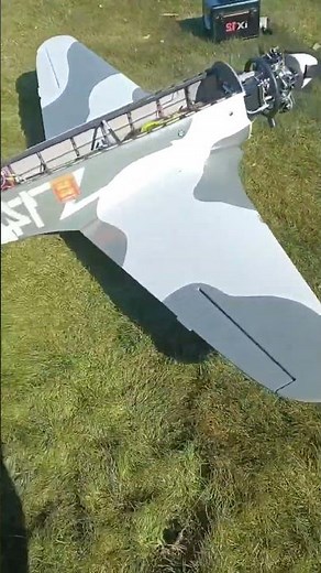 Radial engine UMS 100/5 with Dualsky pump soon to be maiden by the original owner of this plane.