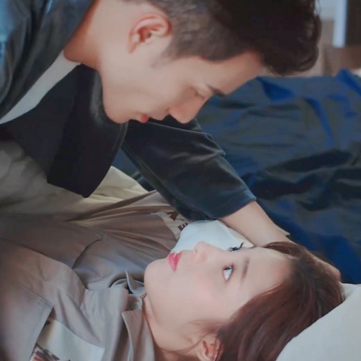 6.2M views · 117K reactions | He is awake勞 #mygirlfriendisanalien #XuZhixian #wanpeng | Fangirl Squid | Facebook