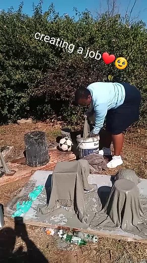 Cement Towel Pot DIY: How Lydia Ma Creates a Job with Cement Flower Pots
