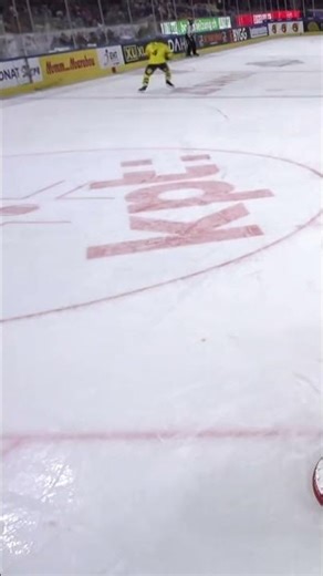 Jacob Larsson klubba fastnar i utvisningsbåset (Sverige mot Finland i Zurich i Schweiz) (#Shorts)