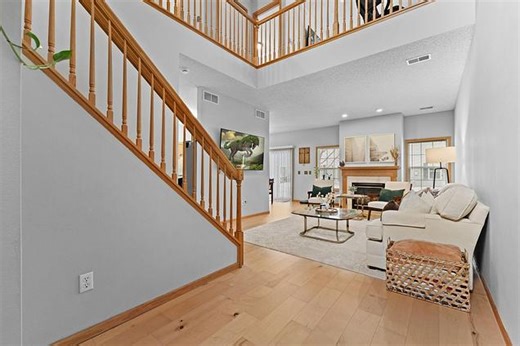 7395 Derby Ln, Shakopee, MN 55379 | Estately 🧡 | MLS# 7041137