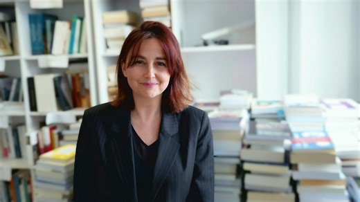 Rencontre à Eu : la géographe Camille Schmoll questionne les mobilités, des touristes aux migrants…