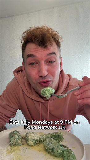 AD | let’s make gnudi they’re Tuscan like me! The name means without clothes because it’s basically ravioli filling without the pasta Shows like Adam Richman Eats Italy remind me how every Italian dish is tied to a place and a story. Watch Adam Richman Eats Italy — Mondays at 9pm on Food Network UK 🍝 @FoodNetworkUK #AdamRichmanEatsItaly