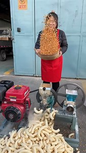 16K views · 503 reactions | Popcorn machine  #viralvideo #luxembourg #goodmorning #london #foryou #usa #newyorktime #singapore #hongkong #italy #paris #fypシ #mexico #germany #Lahore #Newyork #norway | M Factx | Facebook