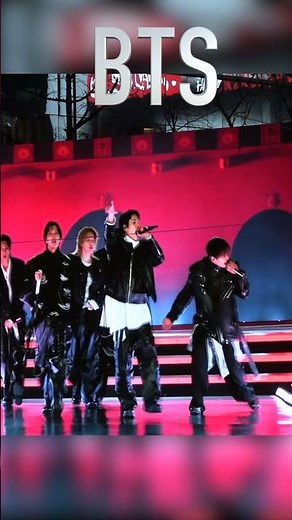 #bts "Run BTS" Live Performance at Gwanghwamun: Pure Fire! 🔥#BTS #RunBTS #GwanghwamunLive #BTS2026