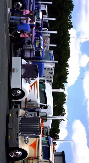 American trucks usa (@american_trucks_usa)’s videos with original sound - American trucks usa