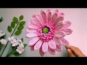 Small Crochet Gerbera - Beautiful and Easy to Crochet 😍 | Step by Step