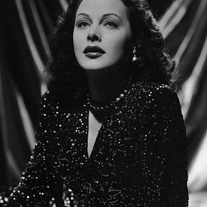 2.5M views · 7.8K reactions | This inventor didn't let her looks fool anyone. What she invented affects what we use on a daily basis. | cheddar news | Facebook