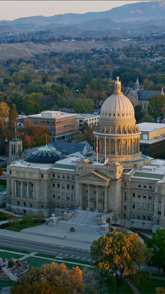 Boise, Idaho: Drone tour of the city of trees