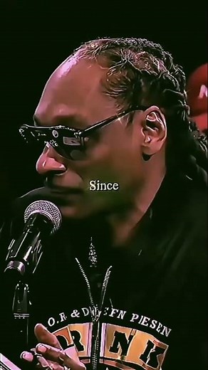 Snoop Dogg explains Crip walk vs Blood walk 😳🔥 #shorts #snoopdogg #explained #kendricklamar