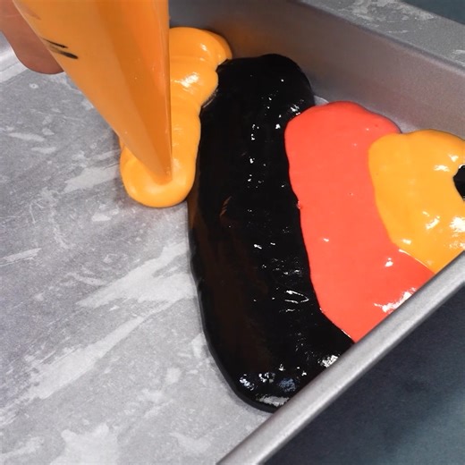 90K views · 177 reactions | How to make a halloween cake for a fun and frightful party | MetDaan | Facebook