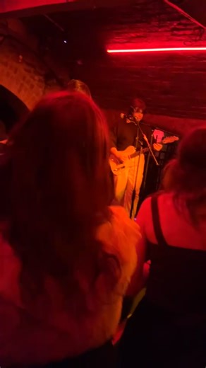 Short clip of us playing our new single at last nights gig “HIATUS IS JUST EMO FOR BREAKUP” OUT ON ALL PLATFORMS #band #wigan #liverpool #gig #midwestemo
