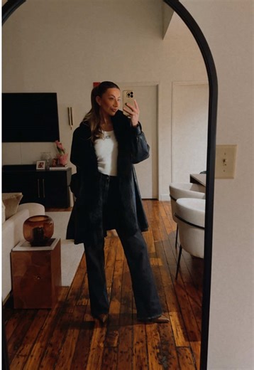 Exploring Vintage Fashion Trends