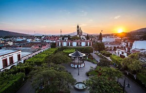 Jiquilpan Pueblo Mágico: Guía Completa 2024 | Michoacán