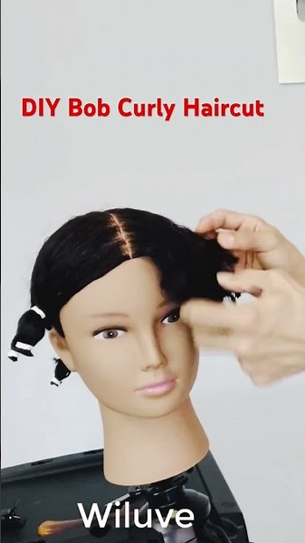 DIY Bob in Curly Hair