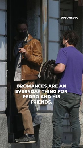 Pedro Pascal posted some cute photos on Instagram, and it's impossible not to think that that's his new partner... The actor has never introduced any of his partners to the world, when he had any, but now, rumors are getting bigger than ever. | Icons