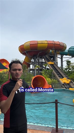 If you’re planning your SplashMania day, this one’s for you! Let us walk you through some of the slides and give you a glimpse of the fun that awaits. 💦 Can’t get enough? Aite. aite. 🙈 This is only Part 1, catch Part 2 next month for more slides and more splashes 💥😍 #SplashMania #BestWaterpark #WhereNatureMeetsFun #GamudaCove #KualaLangat #GamudaLand #SincereResponsibleOriginal #WaterPark #explore #explorepage #fyp #malaysia | SplashMania