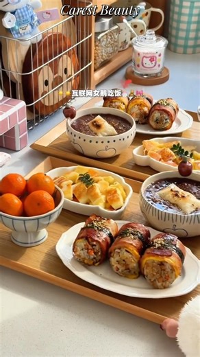 Lunch prepare 🍳 Bacon and cheese rice balls + red bean rice cake soup #HealingFood #bacon #riceballs