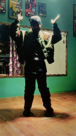 FTB DANCE ACADEMY on Instagram: "TRENDING ❌MATKA❌ DANCE❌ @me__vineet_ . . . . . .#foryou #trending #instagood #viralreels #foryoupage @cristiano @creators @instantbollywood @instagram @youtube @deepakjemniwal @indianhiphopdancechampionship"