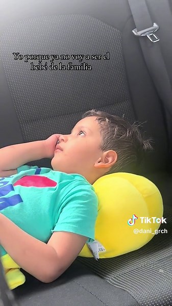 Videos de Nani ✨️ (@dani_grch) con “sonido original - el triangulo”