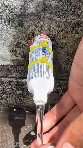 No Faucet? This Toothpaste Tube Hack Actually Works!