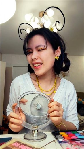 #одежда #образ #лук #вайб #пчела #fashion #bee #макияж #желтый