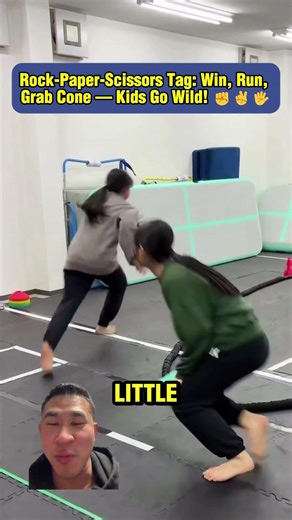 じゃんけん鬼 (Rock-Paper-Scissors Tag) Fun Strategy Game for Kids #DrNattyReacts #shorts