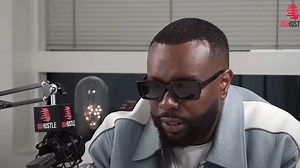 "Il y avait de l'électricité chez les Égyptiens grâce aux pyramides" : mais d'où vient cette folle théorie partagée par Gims ?