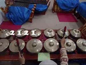 Indonesian Culture: Gamelan Ladrang Grompol (bonang)