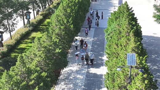 📜Step back in time at the Leitai Han Culture Museum in #Wuwei, #Gansu! 🤩Influencers were mesmerized by stunning bronze and pottery treasures, each piece telling a 1,000-year-old story of China’s glorious past. 🌏Bangladeshi journalist Mohammad Saiyedul Islam explored the legend of the 2,000-year-old Galloping Bronze Horse, uncovering its rich history to share with the world. #InternationalGansu #CulturalGansu #GansuTravel | Explore Gansu