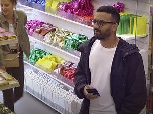 RNIB: The RNIB WhatsIn Store • Ads of the World™ | Part of The Clio Network