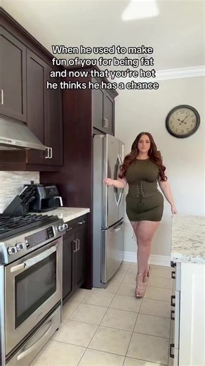 BellyStuffingGirls2 (@bellystuffinggirls2)’s videos with original sound - BellyStuffingGirls2