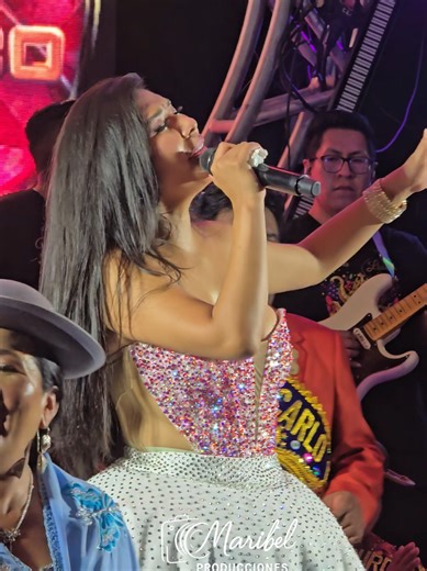 Yarita Lizeth y su encanto único