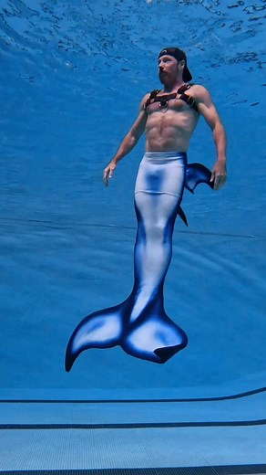 Unshackled from expectations, conventions. So much more is possible when we allow ourselves to dream. #merman #mermantail #mermanswim #mermenunderwater #Underwaterworld #mermen #mermanmystery #beardedmermen #underwatermen #underwater #aquamen #triton #menofthedeep