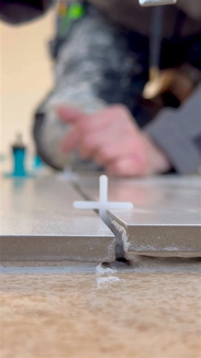 How To Level A Tile Like A Pro… #how #howto #doityourself #kitchen #diy #tips #home #build #Tile #tiles #hack | Db builders Sussex LTD